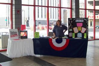 Laura at the Fargo Gun Show